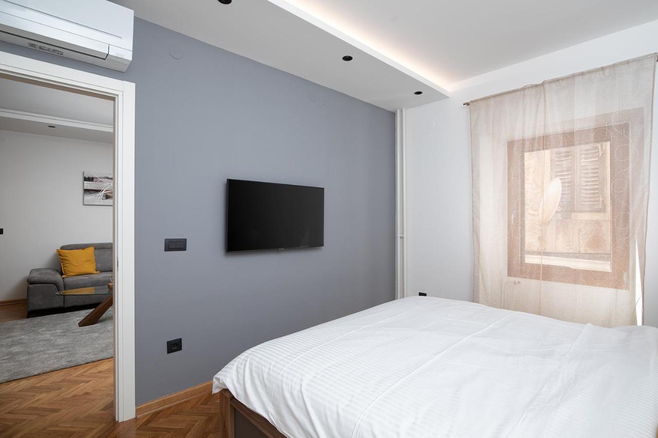 Sena Luxury Apartments Пула Екстер'єр фото