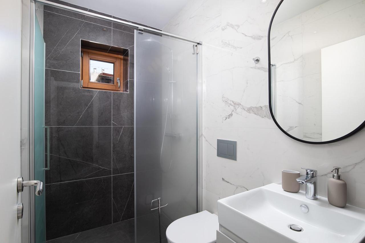 Sena Luxury Apartments Пула Екстер'єр фото